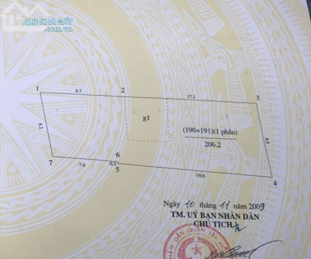 Mặt Hồ Tây - Mặt phố Nhật Chiêu 206m2 Mặt tiền 8m Nở Hậu vuông vắn, Vỉa hè ôtô đỗ ngày đêm