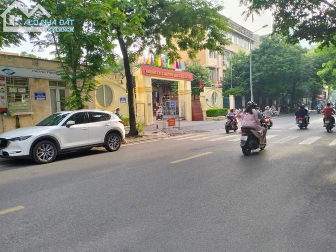 Bán nhà Lạc Trung Hai Bà Trưng mặt phố vỉ hè kinh doanh 38 tỷ