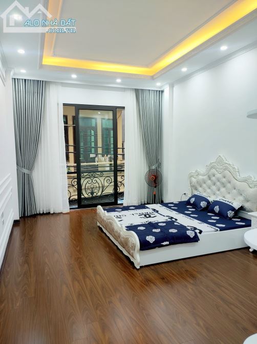 Cực Hiếm! Nhà Bán Ngã Tư Sở 42m KINH DOANH-Ô TÔ. Giá Nhỉnh 7 Tỷ - 4