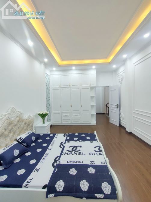 Cực Hiếm! Nhà Bán Ngã Tư Sở 42m KINH DOANH-Ô TÔ. Giá Nhỉnh 7 Tỷ - 5