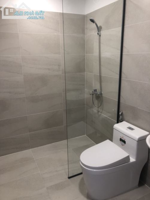 Cần bán gấp nhà MT Trương Định, P. VTS, Q3. DT 66.6 m2 giá tốt nhất thị trường - 2