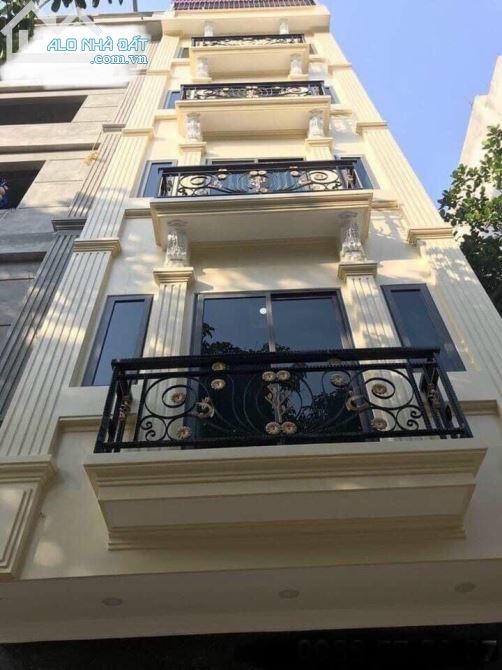 Bán nhà mặt phố Xã Đàn, Đống Đa 31m, mặt tiền cực RỘNG, giá nhỉnh 16 tỷ