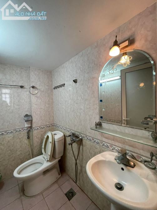 Cực hiếm, nhà 5 tầng đẹp, ngõ rộng, gần ô tô phố kim mã, ba đình, hà nội - 1