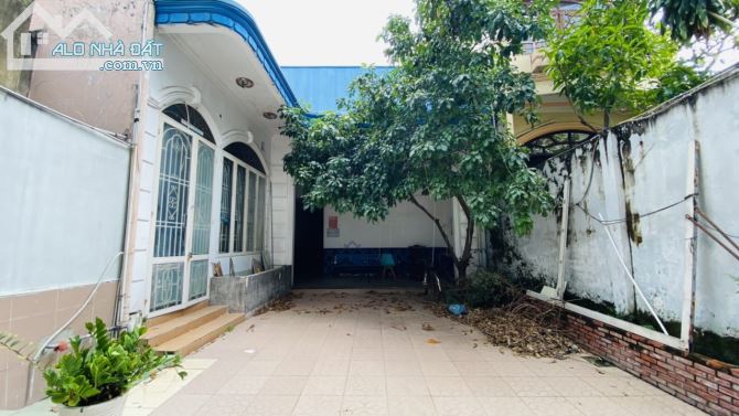 Bán nhà 421m2 MT Phạm Văn Thuận, Tân Mai 37 tỷ SHR ngay trung tâm Biên Hòa
