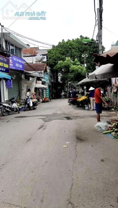 Bán đất sẵn nhà c4 Miêu Nha, Nam Từ Liêm, đường ô tô tránh, kinh doanh