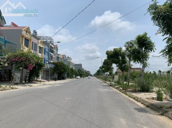 Cần bán lô đất mặt đường Lê Hiến Tông, Phường Đông Vệ, Thành phố Thanh Hóa 90m2 giá 3.5 tỷ - 1