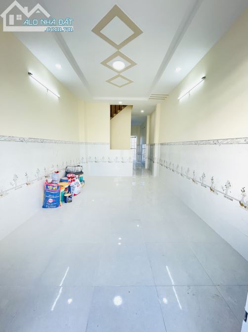 Nhà 1 Lầu ngay Mỹ Lộc 83m2 , 3PN 2WC , Gần BHX, Trường học, Siêu Thị, Chợ Có Sổ Hồng Riêng - 1