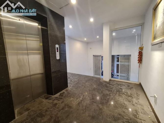 APARTMENT TÂY HỒ, VIEW HỒ, THANG MÁY, NGÕ Ô TÔ. 80M2, 6 TẦNG, MT 6.5M. GIÁ 22 TỶ