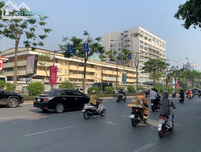 Chủ cần bán nhanh  Bán đất tặng nhà 2 tầng _ Tây Nam Linh Đàm  _ Vỉa Hè _ Ô tô Tránh - 1