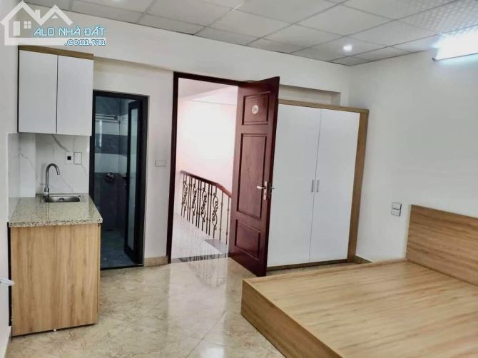Bán ccmn Quan Nhân 70m 7 tầng thang máy, 22 p DT 80tr chỉ 18.9 tỷ - 2