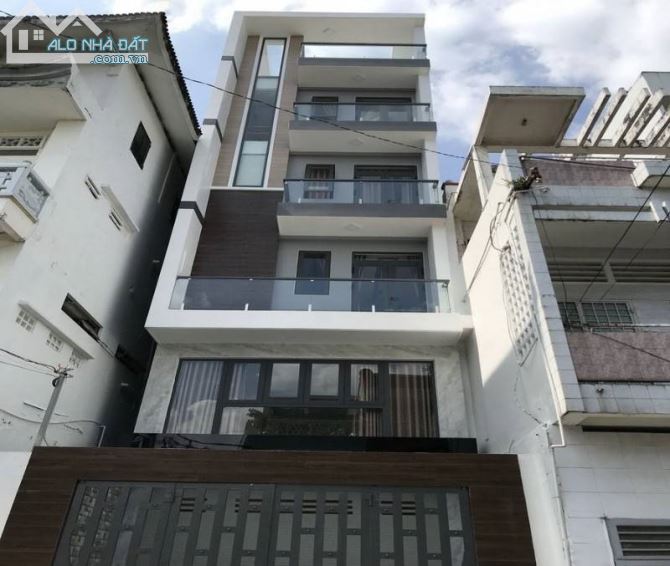 Bán nhà mặt tiền ĐINH TIÊN HOÀNG, Q.1, DT:4x20m, 5 lầu(thang máy),