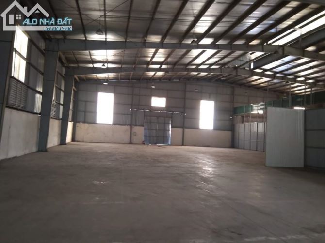 Cần cho thuê 2200m2 kho xưởng tiêu chuẩn tại Cụm công nghiệp Quất Động , Thường Tín.