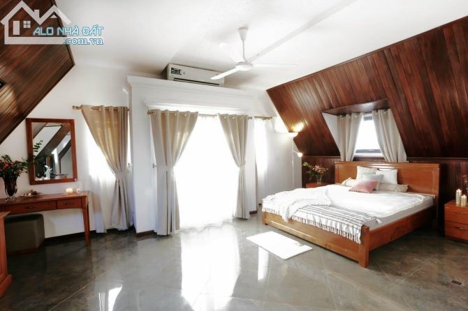 BÁN GẤP KHÁCH SẠN 4 SAO quận Thanh Xuân 172m2 x 32 Phòng Super Vip, dòng tiền 400 triệu/th - 1