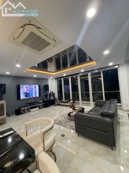 Bán biệt thự cao cấp,nhà đẹp lung linh khu dân cư Tấn Trường Quận 7 - 3