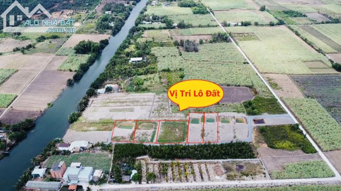 ✨ 5 LÔ ĐẤT VƯỜN VIEW SÔNG - Dt: 24x42m=1.000m2, đường trải đá mi rộng 4M, GIÁ: chỉ 1.95 TỶ