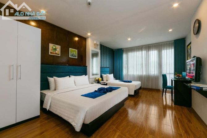 BÁN KHÁCH SẠN 3 SAO PHỐ CỔ HÀNG CÓT-HOÀN KIẾM 145M2 8T MT 8M DOANH THU 10.000USD/THÁNG - 3