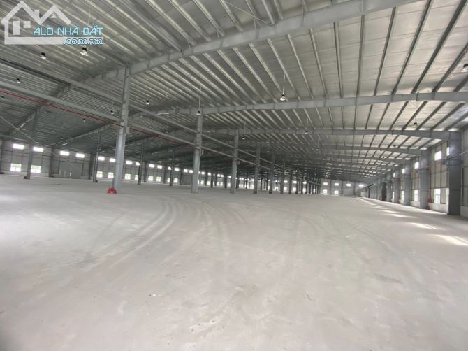 Cho thuê 9500m2 kho xưởng tại Chỉ Đạo Văn Lâm Hưng Yên