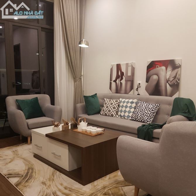 Cho thuê chung cư Sun Ancora Lương Yên, 2pn full đồ cao cấp