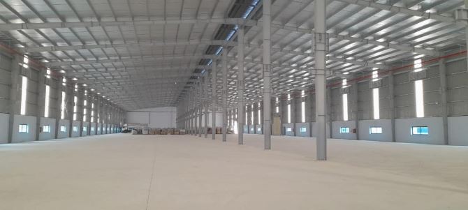 Cho thuê kho xưởng mới dựng trong KCN Lương Sơn-Hòa Bình; 4352m2; kho đẹp, có PCCC - 3
