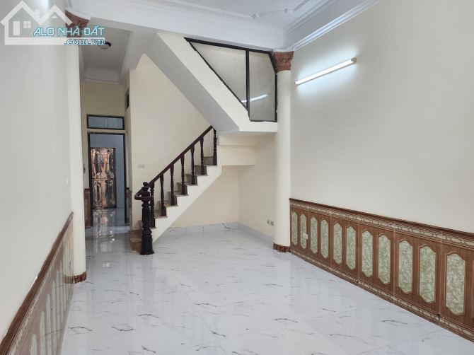 Phân lô, gần ô tô tránh_ 4,5 tỷ- Trung Tâm Thanh Trì