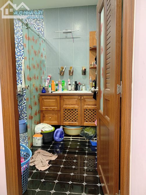 NHỈNH 2 TỶ CÓ NHÀ MỚI ĐẸP TRUNG TÂM GÒ VẤP - HẺM BA GÁC SẠCH ĐẸP GẦN MẶT TIỀN - NGÂN HÀNG - 2