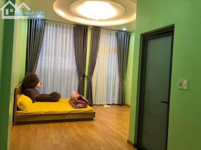 Cần bán nhà tại tp Đà Lạt 88.5m² 3 tầng, 3 phòng ngủ, 2 vệ sinh, sân đậu oto - 2