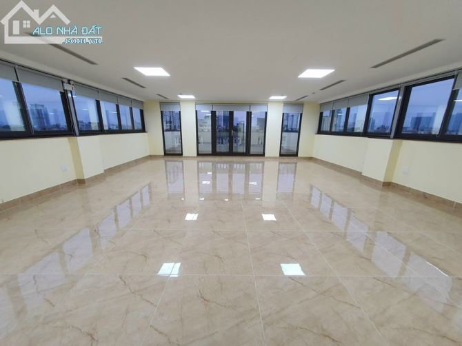 Cho thuê văn phòng tại đường Phạm Ngọc Thạch sàn 70m2 cực thoáng view đẹp giá rẻ cực sốc