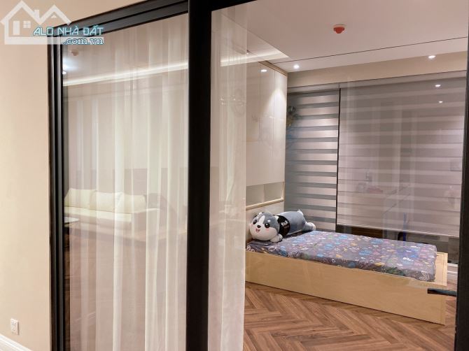 Cho thuê căn 3N full đồ King Palace (100 m2, đủ đồ đẹp xịn) - 3