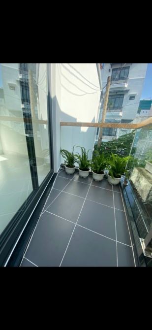 Bán gấp nhà hẻm xe hơi 4m ngay Tô Hiến Thành diện tích 5x12m giá 13 tỷ. Mua vào ở liền - 1