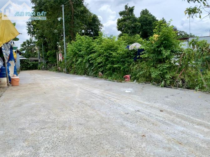 ✨ Dt: 5 x 25m (full tc), đường bêtông mới cứng rộng 5M, ôtô vào tận nơi, GIÁ: chỉ 1.5 TỶ