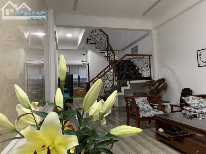 Biệt thự kp3 Trảng Dài 673m² sổ riêng chỉ 8,2 tỷ - 2
