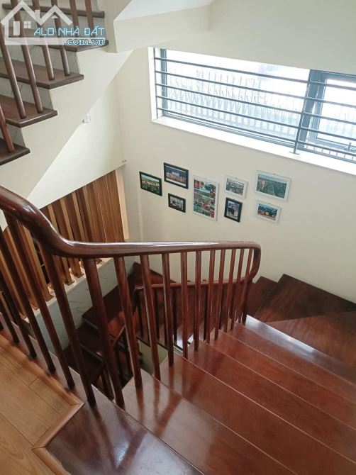 Biệt thự đẹp lại Việt Hưng, Long Biên cho thuê. Làm văn phòng hoặc ở. - 2