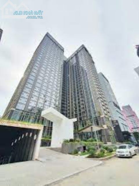 cho thuê văn phòng toà Epic Tower 19 Duy Tân, DT 100m2, 200m2 - 750m2