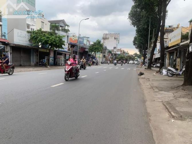 Nhà mặt tiền đường Nguyễn Kiệm Gò Vấp 97m2 giá 11,5ty