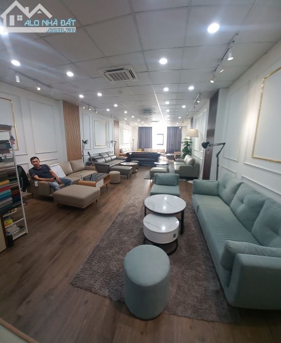 Cho Thuê Văn Chân  Cầu Vượt Mai Dịch DT 95m2 Gía thuê 14tr/th có luôn - 1