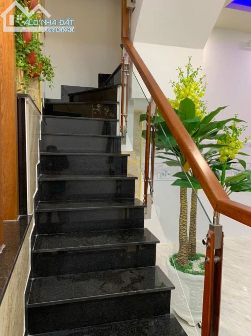 Hẻm xe hơi, Ngang 4.2m, Nở Hậu, Đúc 2 Tấm. 32m2 Đường Số 51 Phường 14 Gò Vấp Chỉ 3.72tỷ - 1