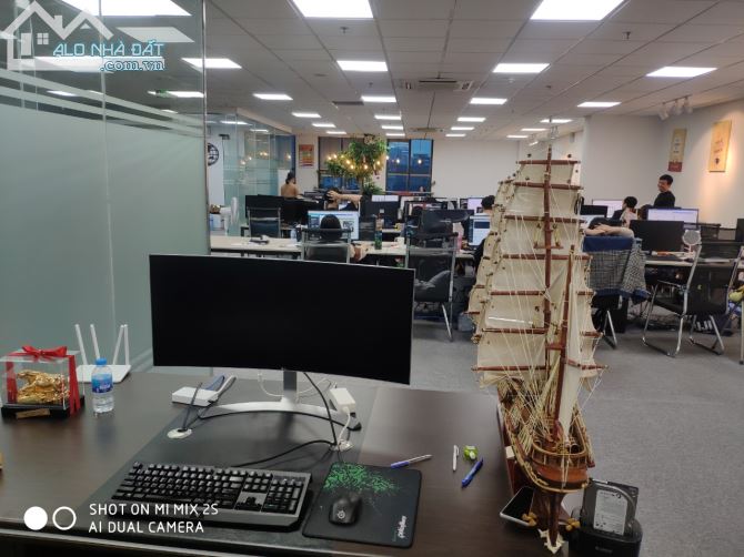 Cho thuê sàn 2000m2, 145k/1m2, có cắt nhỏ, mặt phố Nguyễn Trãi; - 1