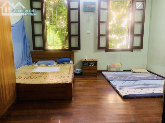 BÁN ĐẤT TẶNG NHÀ 4 TẦNG 180M2 - SIÊU VIP! PHẠM NGỌC THẠCH – ĐỐNG ĐA - LÔ GÓC 3 THOÁNG - 4