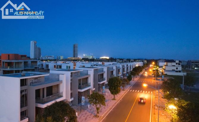 Siêu Phẩm, Biệt Thự Nam Đà Nẵng giá ưu đãi, DT 315m2 - 3