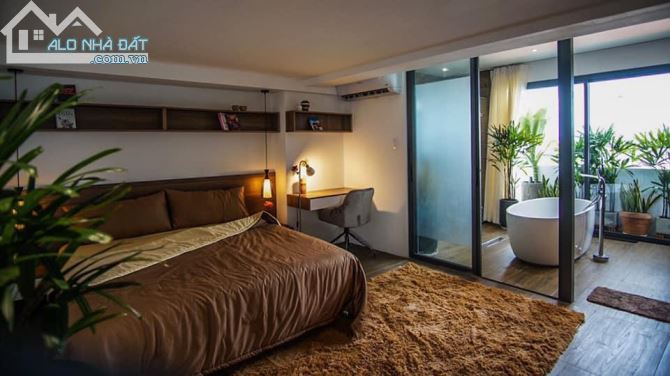 Giảm giá sâu! 68 tỷ biệt thự mặt tiền Nguyễn Thị Thập, khu Him Lam, 11x21m hầm, 3 lầu, Q7