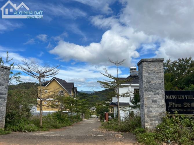 Cần bán lô đất măng linh phường 7  thành phố Đà Lạt