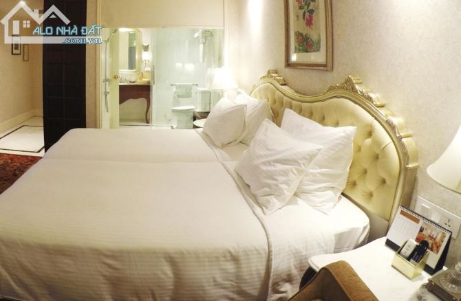 Rất rất hiếm - bán hotel mặt phố Gia Ngư - Hoàn Kiếm - 4 sao - 425m²- 13T- MT 12m - 400 tỷ - 2