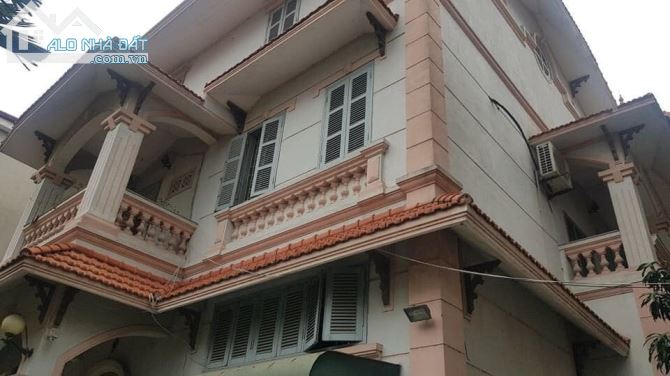 💥 Bán Biệt thự Sân vườn Lạc Long Quân, Gần Hồ Tây, 250m2 4T, MT 16m, Ô tô, Chỉ 31 Tỷ 💥