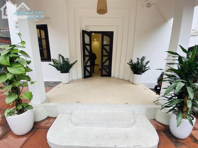💥 Bán Biệt thự Sân vườn Mặt phố Vũ Miên, View Hồ Tây, 340m2 4T MT 13.5m, Chỉ 185 Tỷ  💥 - 3