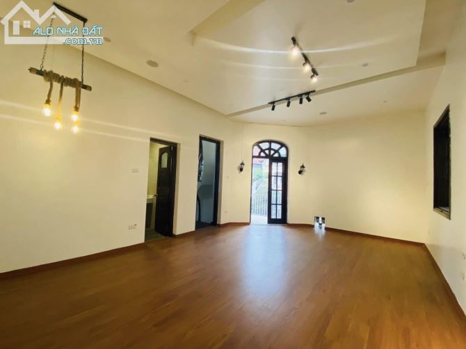 💥 Bán Biệt thự Sân vườn Mặt phố Vũ Miên, View Hồ Tây, 340m2 4T MT 13.5m, Chỉ 185 Tỷ  💥 - 4