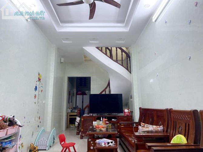 Bán nhà Lê Quang Đạo ngõ rộng ô tô, kinh doanh 45m2x4T giá 4,47 tỷ - 1