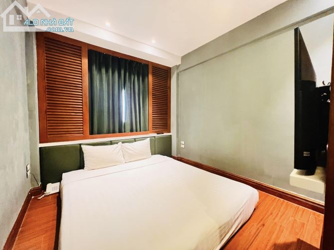 BÁN KHÁCH SẠN 3 SAO 8TẦNG 104/140M2 - LÔ GÓC - VỊ TRÍ CỰC ĐỈNH - KHẲNG ĐỊNH ĐẲNG CẤP CHỦ