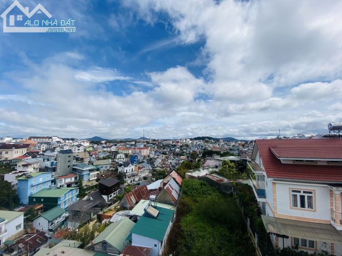 Bán đất trung tâm Đà Lạt, Triệu Việt Vương view nhà thờ con gà 291m2 giá 10,5 tỷ - 1