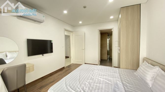 Cho thuê căn 2 ngủ tầng 16 nội thất mới tinh, View Võ Nguyên Giáp, giá 16 triệu/tháng - 2