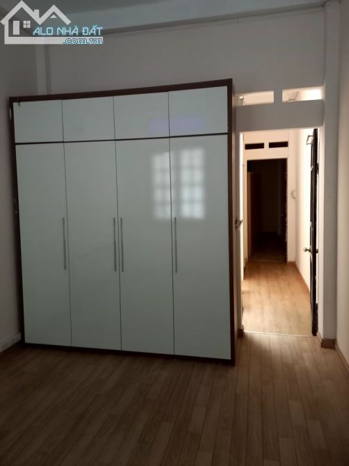 Cho thuê nhà Phố Phùng Chí Kiên 60m2 4tầng ô tô đỗ cửa chỉ 12tr/th - 2